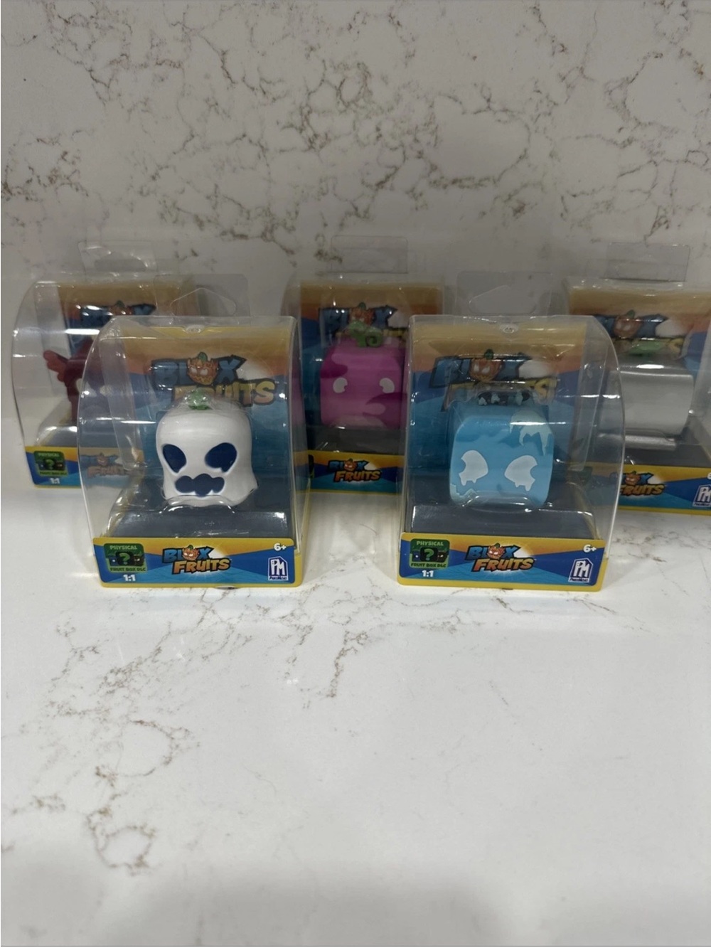 NEW Blox Fruits Minifigures Set Of 5 Includes Physical DLC Code Sealed